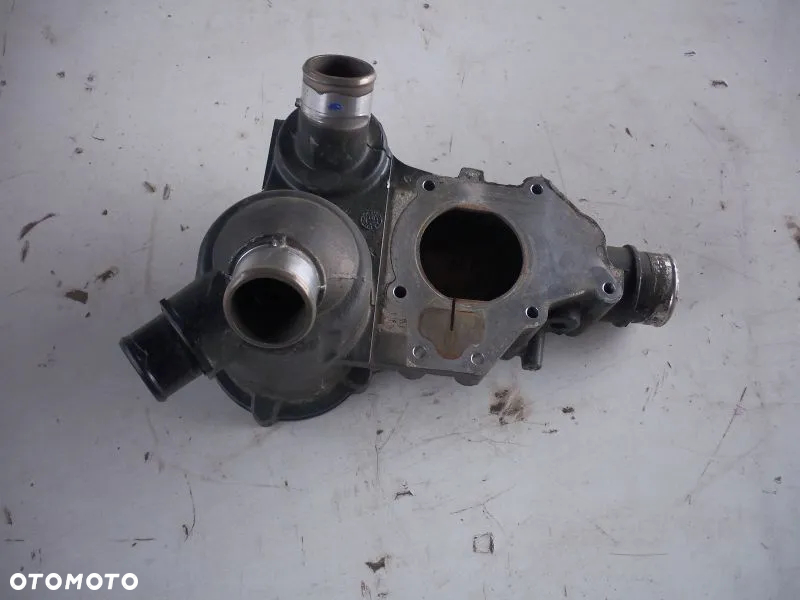 Iveco stralis obudowa termostatu 5802061908 - 3