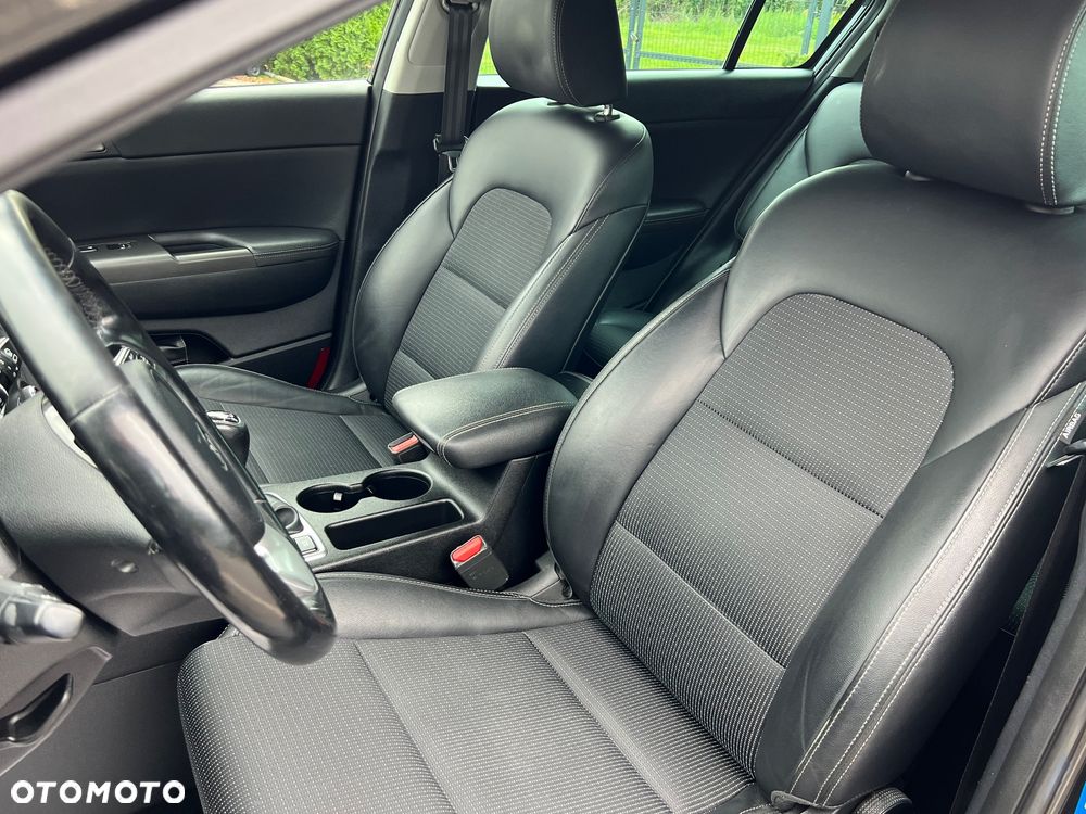 Kia Sportage 1.6 T-GDI L Business Line Plus 2WD - 24