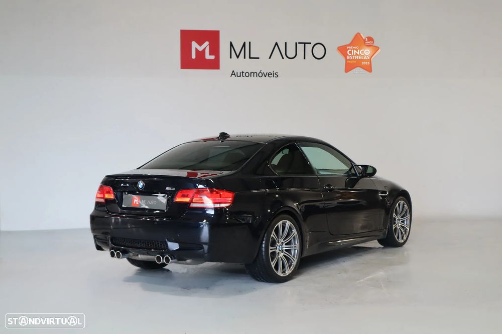 BMW M3 Standard - 2