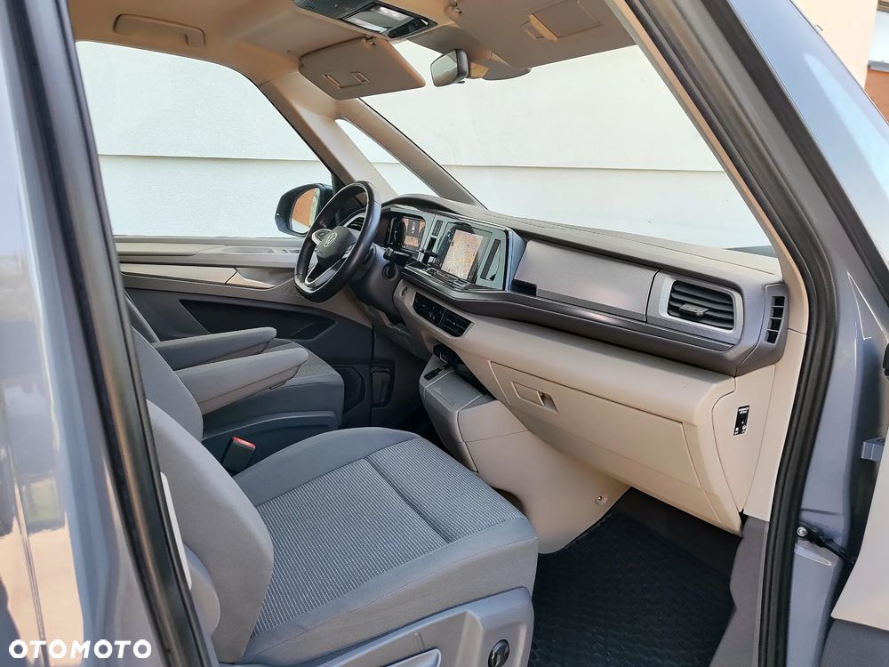 Volkswagen Multivan - 15