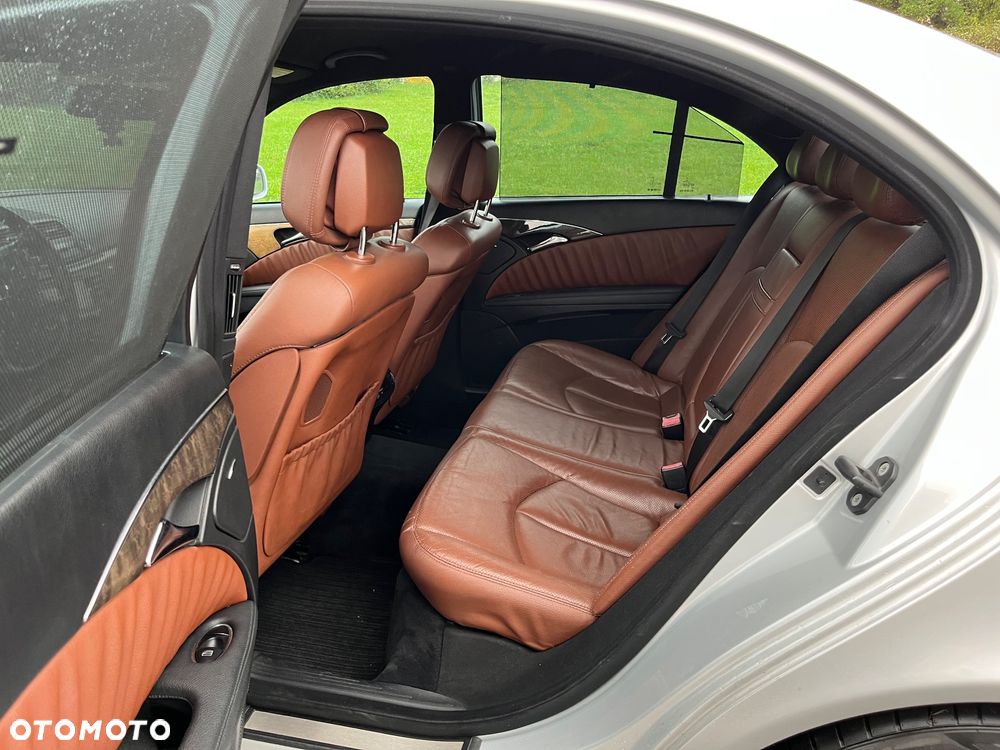 Mercedes-Benz Klasa E 320 CDI 4-Matic Avantgarde - 10
