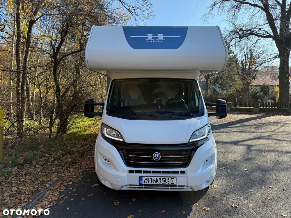 Hobby Kamper,camper I właściciel garażowany 6-osób - 2