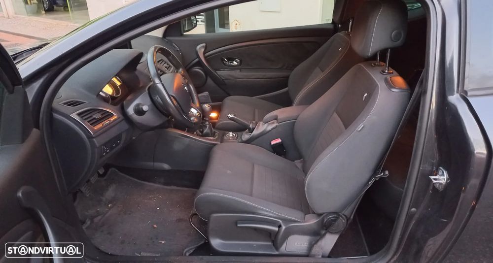 Renault Mégane Coupe 1.5 dCi Limited SS - 4