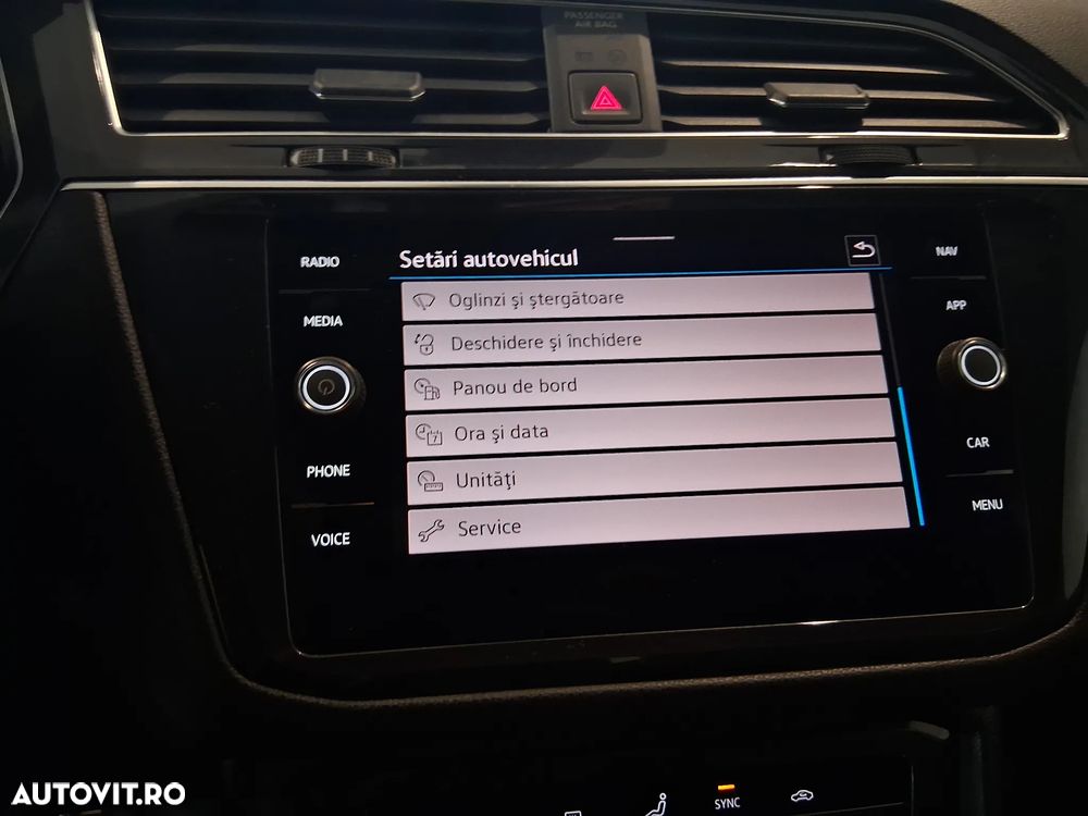 Volkswagen Tiguan 2.0 TDI SCR DSG 4Motion R-Line - 30