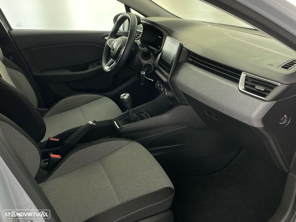 Renault Clio 1.0 TCe Evolution - 21