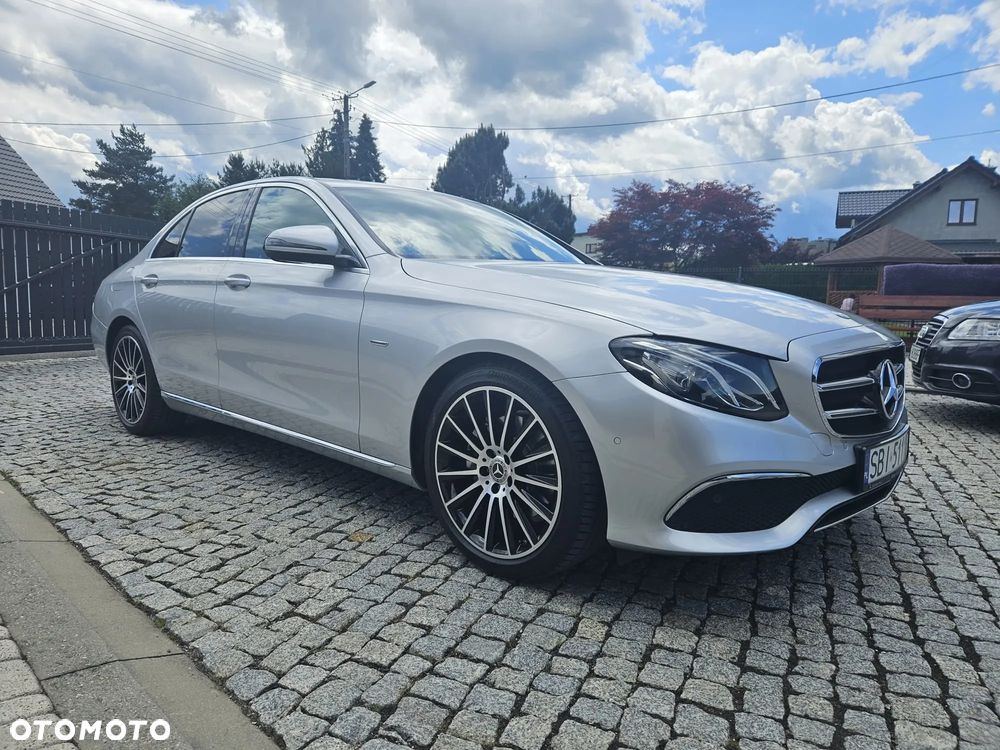 Mercedes-Benz Klasa E 220 d 9G-TRONIC - 2
