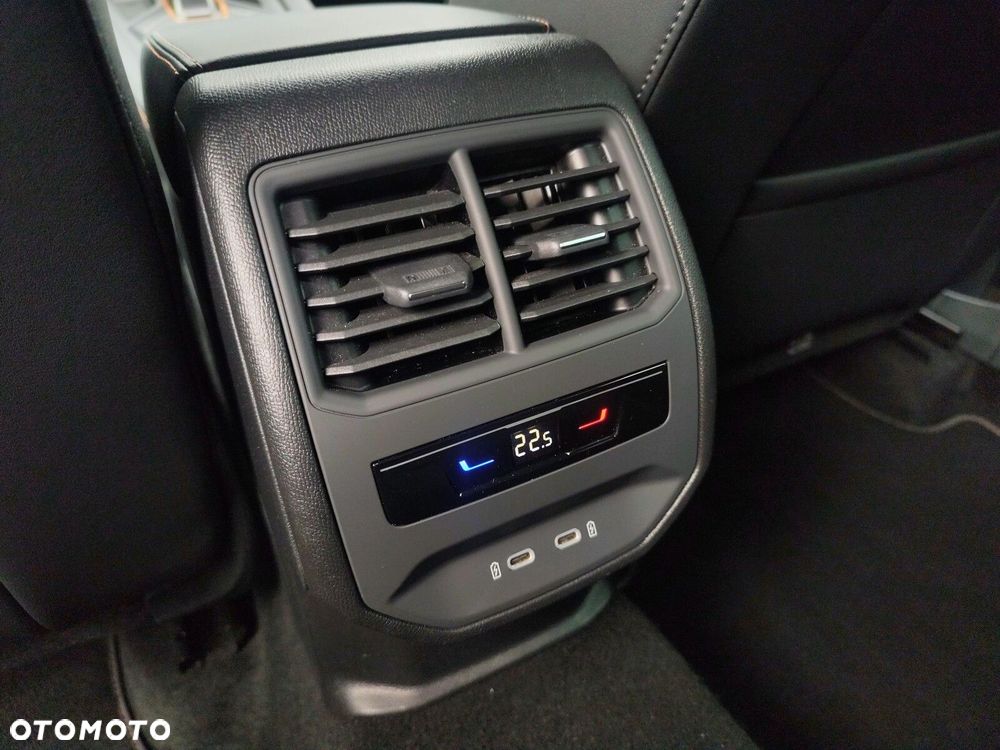 Cupra Formentor 1.5 eTSI mHEV DSG - 14