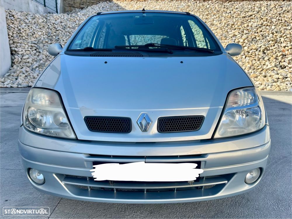 Renault Mégane Scénic 1.4 16V RT - 9