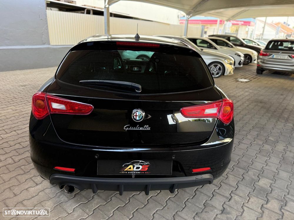 Alfa Romeo Giulietta 1.6 JTDm Sprint Speciale J18 - 8