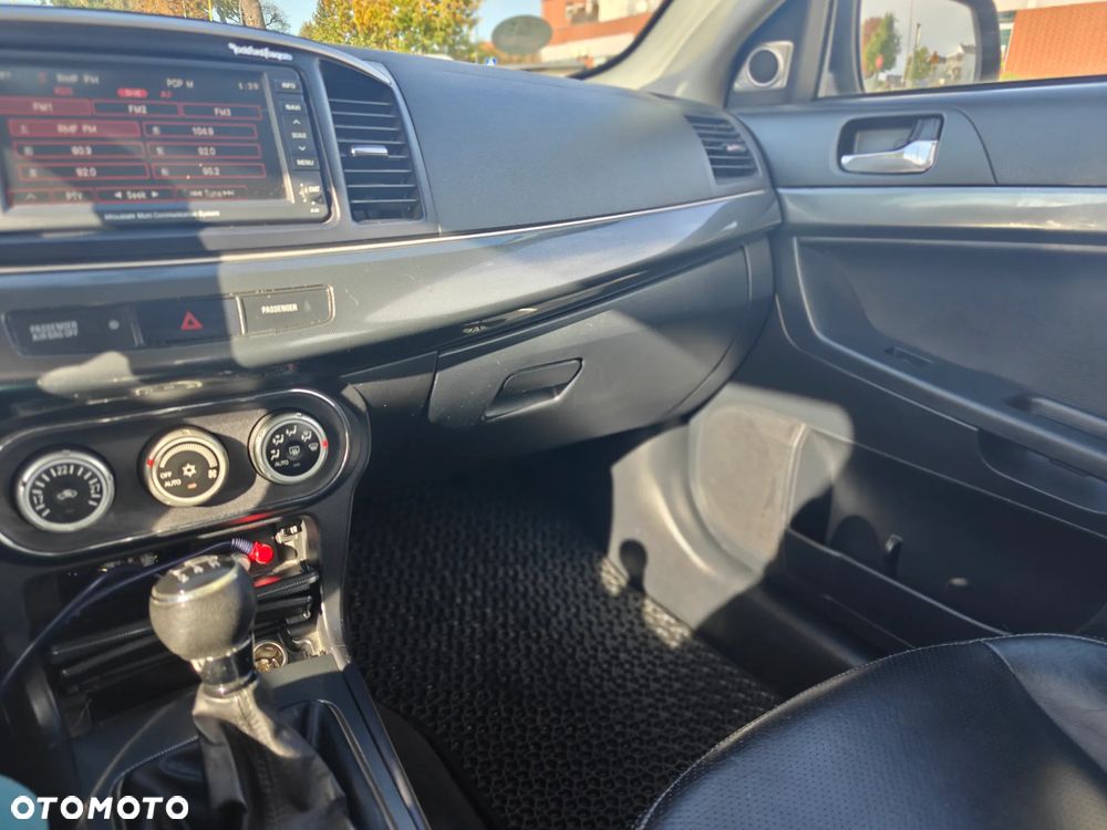 Mitsubishi Lancer - 21