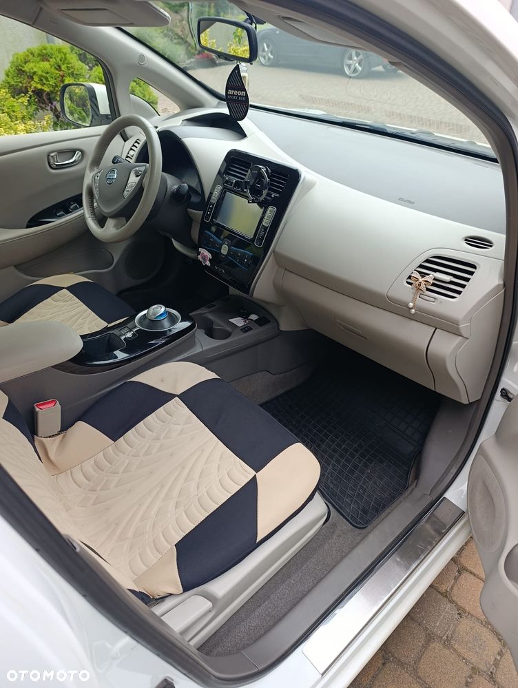 Nissan Leaf 24kWh Acenta - 6