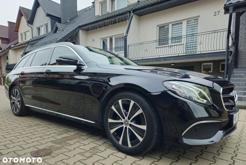 Mercedes-Benz Klasa E 220 d Avantgarde - 10