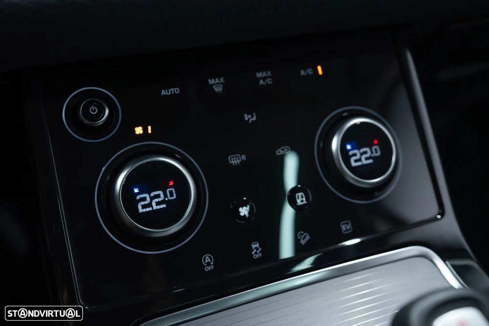 Land Rover Range Rover Evoque 1.5 P300e AWD R-Dynamic SE Auto - 46