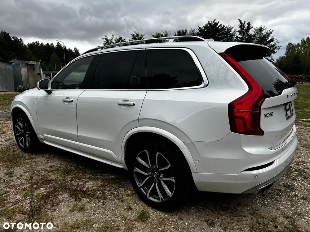 Volvo XC 90 - 2