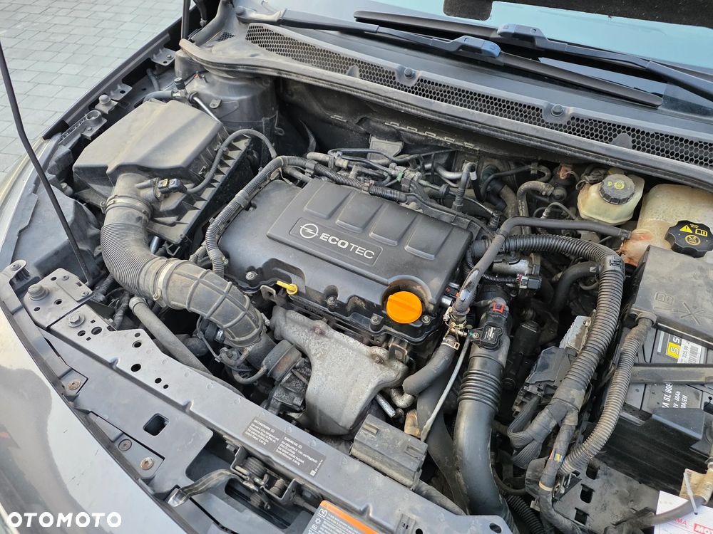 Opel Astra 1.4 T Cosmo - 3