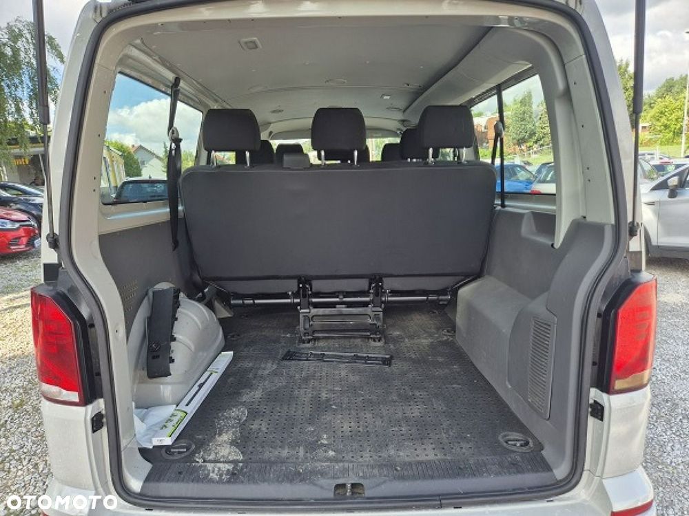 Volkswagen Transporter - 24