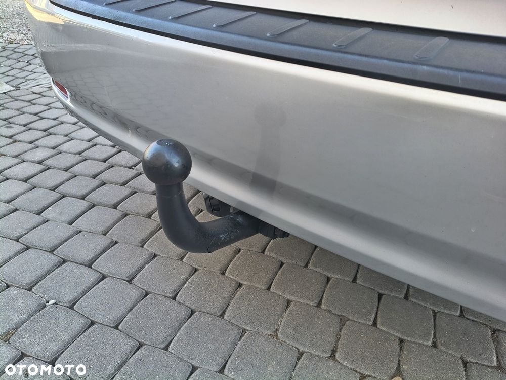 Toyota Avensis Touring Sports 1.8 Executive - 18