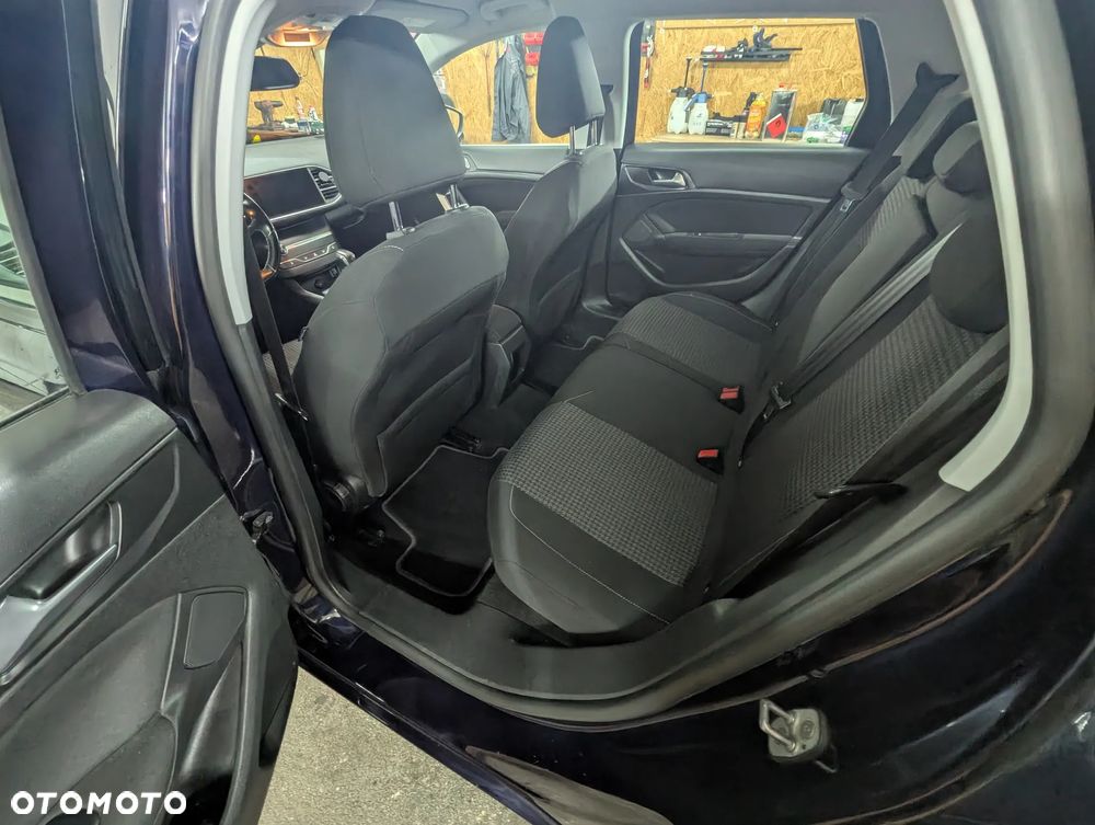 Peugeot 308 SW BlueHDi 100 Stop & Start Business-Line - 8