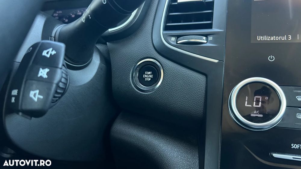 Renault Megane TCe 140 GPF EDC Equilibre - 23