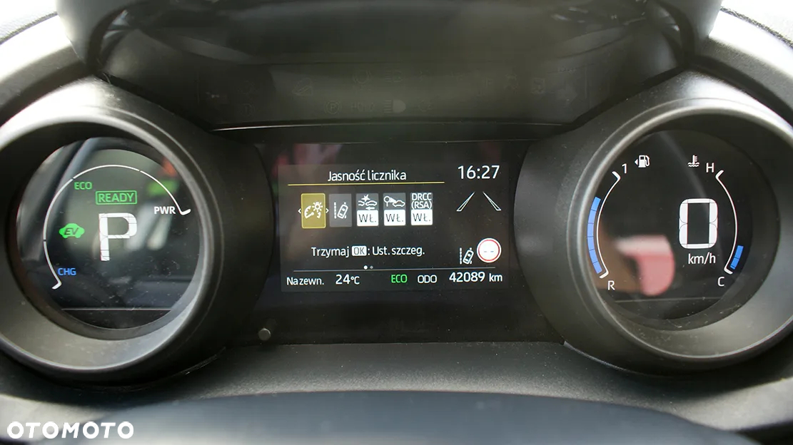 Toyota Yaris Cross Hybrid 1.5 Adventure - 14