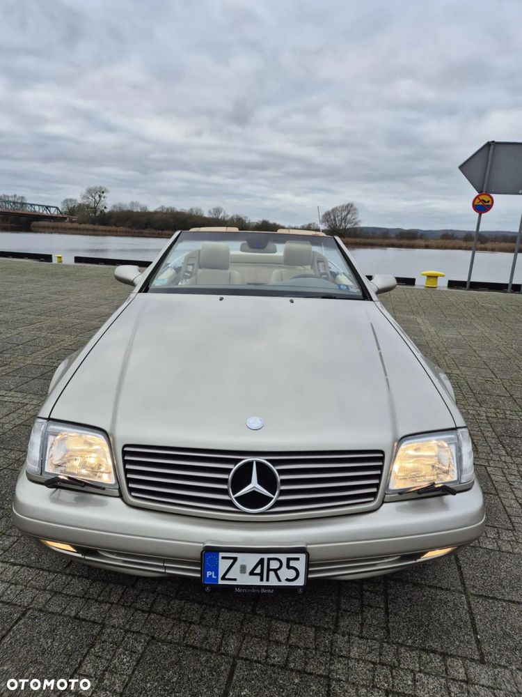 Mercedes-Benz SL 500 - 24