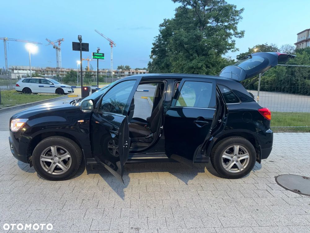 Mitsubishi ASX - 11