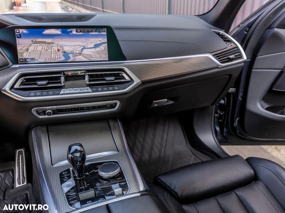 BMW X5 xDrive45e - 17