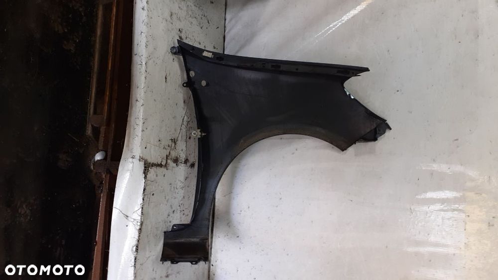 *RENAULT CLIO III 185 BŁOTNIK PRZEDNI LEWY - 4