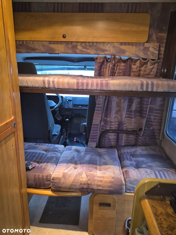 Renault Rapido 710 - 17