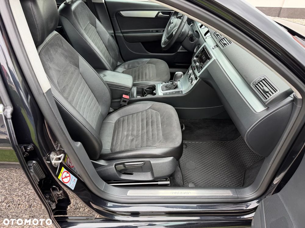 Volkswagen Passat 2.0 TDI Highline DSG - 21