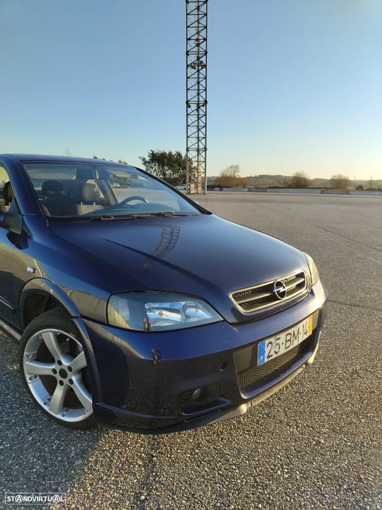 Opel Astra Coupe 1.8 16V - 1