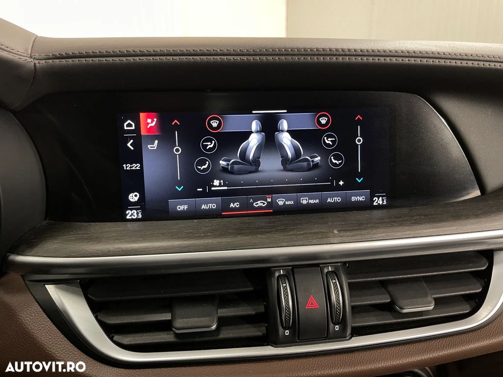Alfa Romeo Stelvio 2.0 Turbo AWD AT8 Veloce - 20