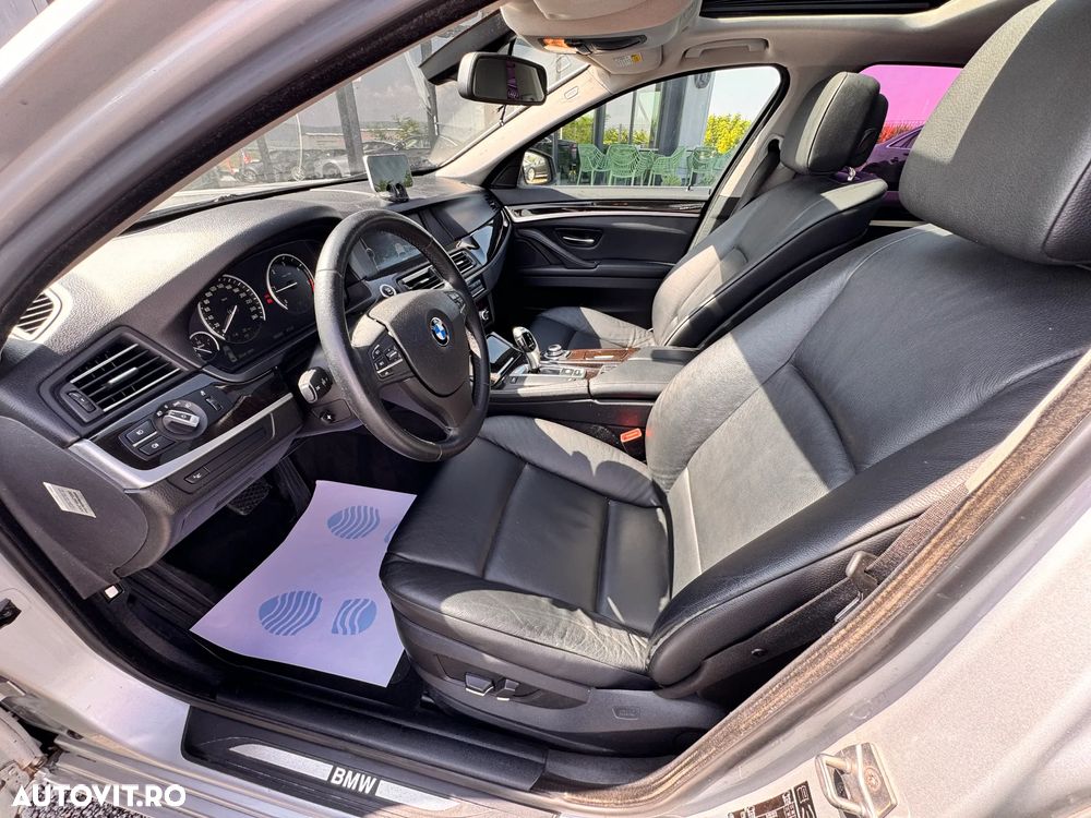 BMW Seria 5 520d Aut. - 11