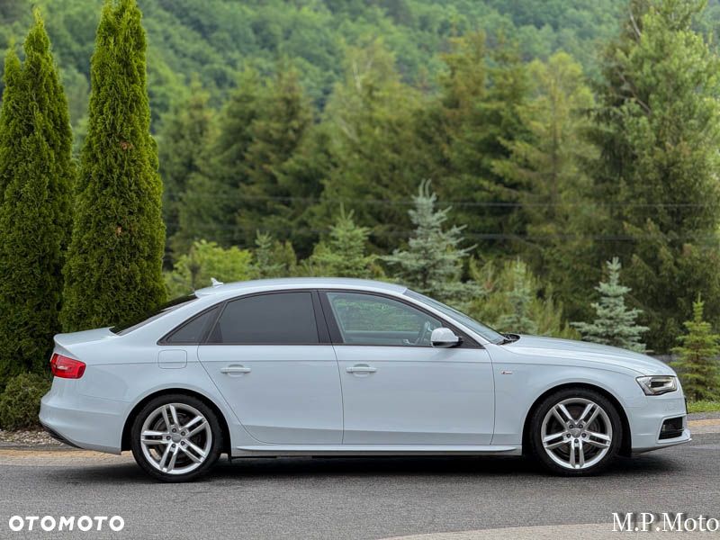 Audi A4 Limousine - 19