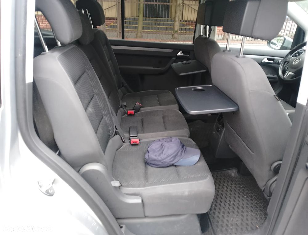 Volkswagen Touran 1.6 TDI DPF BlueMotion Technology Life - 11