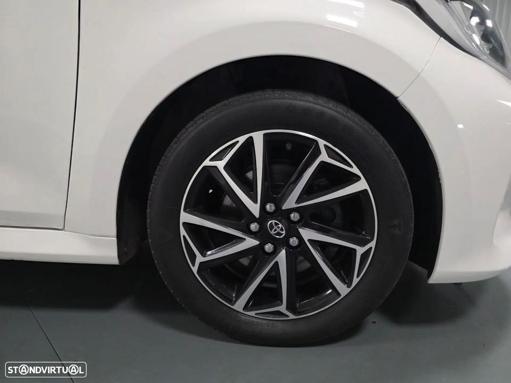 Toyota Yaris - 5