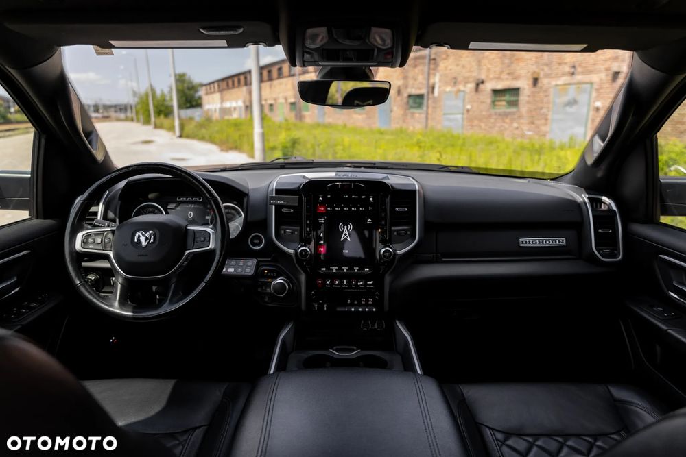 RAM 1500 5.7 Crew Cab Bighorn - 33