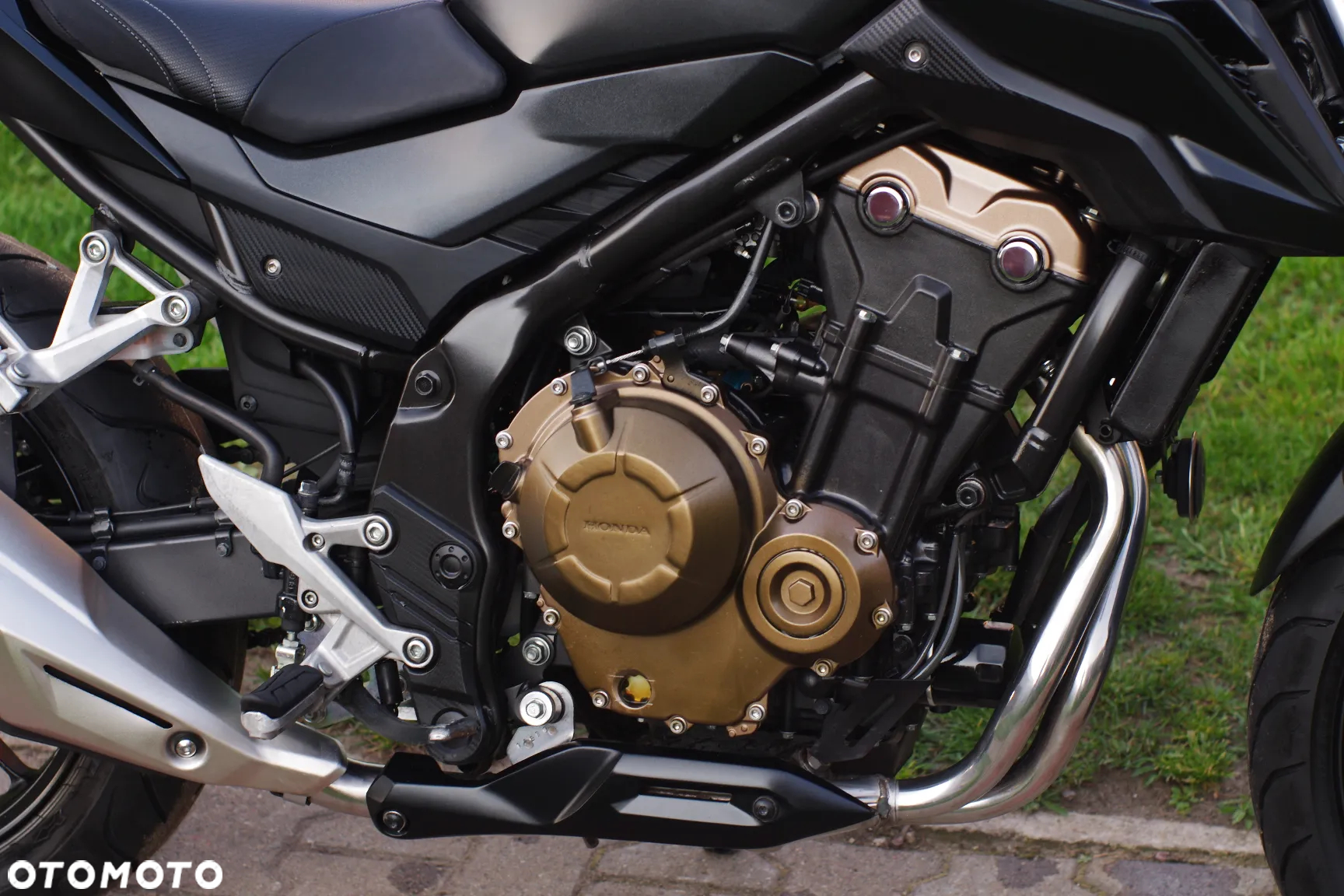 Honda CB - 8