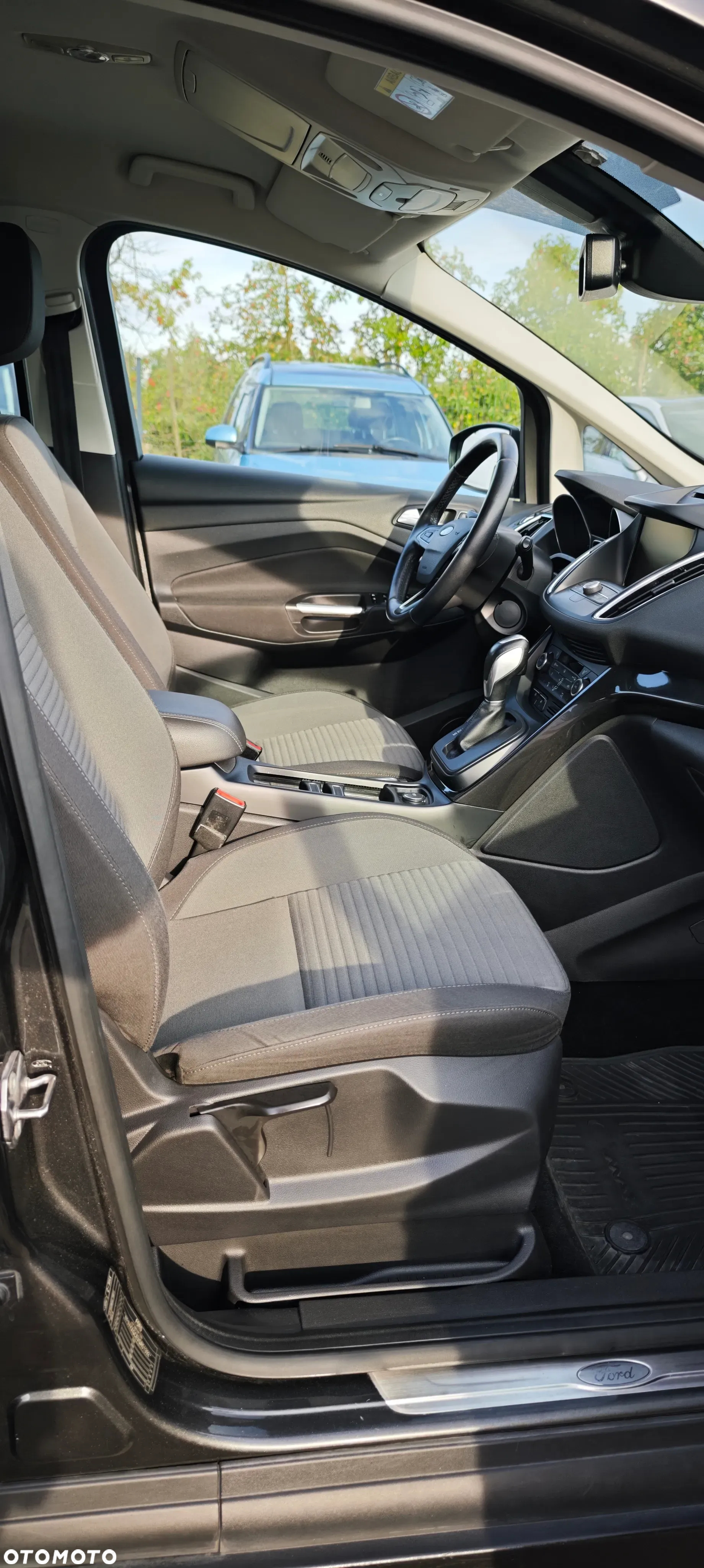 Ford C-MAX 1.5 EcoBoost Titanium ASS - 11