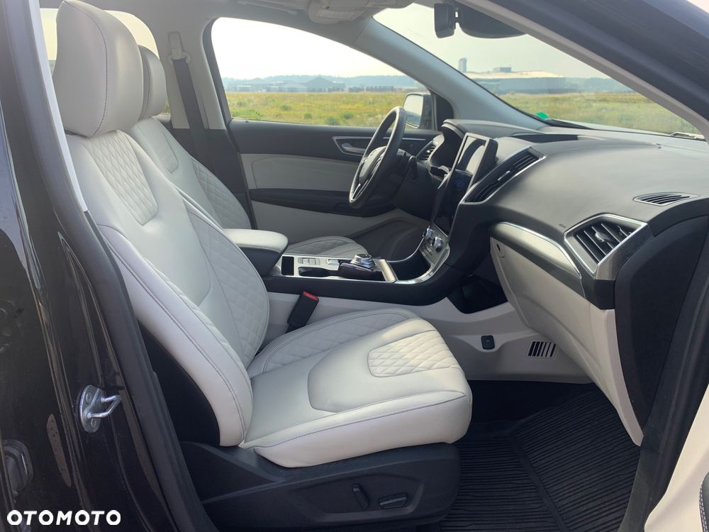 Ford Edge - 21
