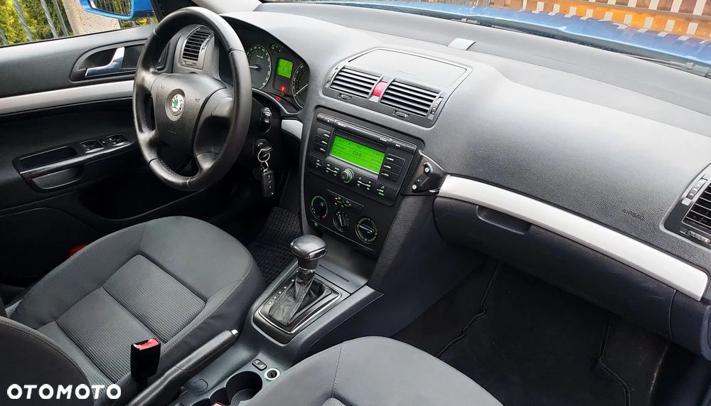 Skoda Octavia 1.6 Automatik Team Edition - 36