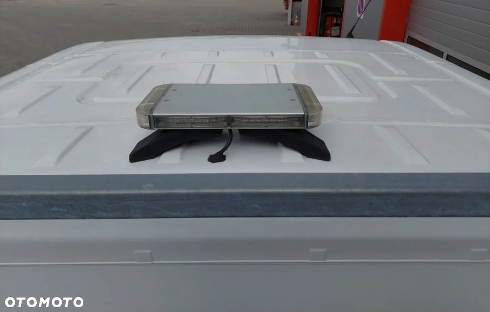 Renault Master III - 18