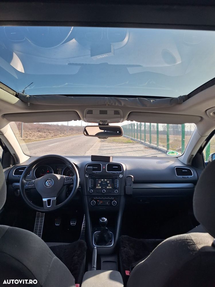 Volkswagen Golf 2.0 TDI DPF Style - 5