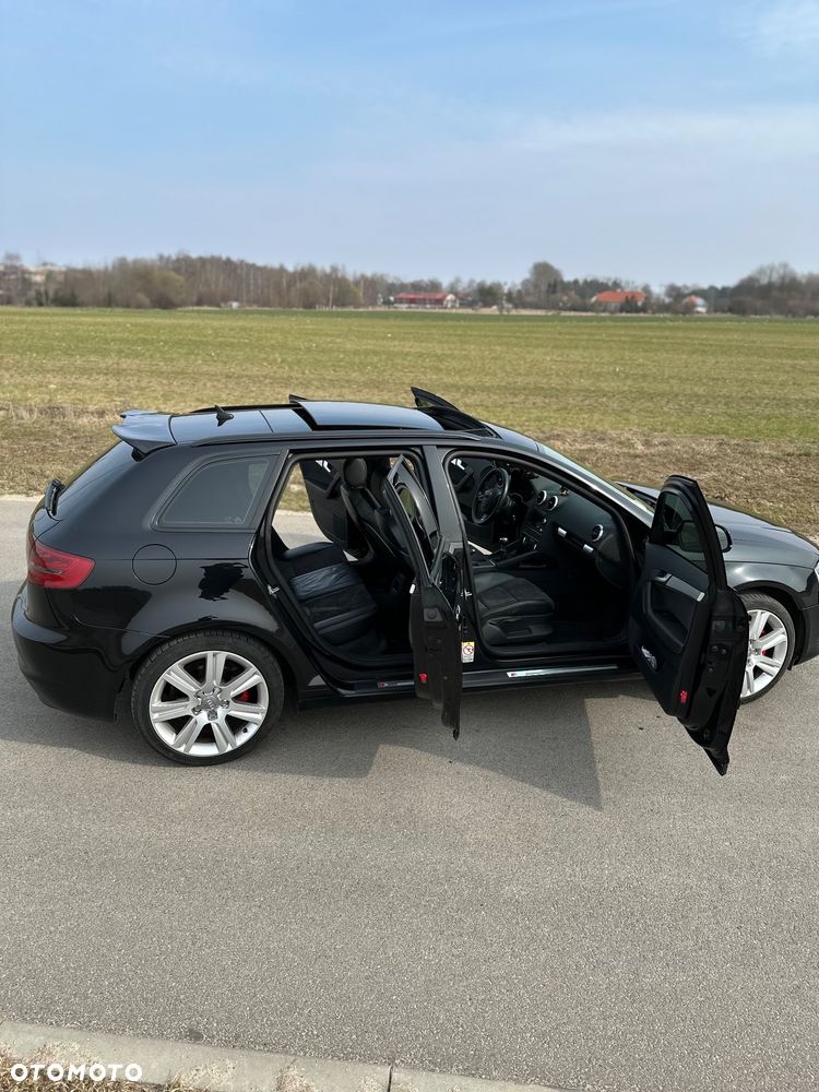 Audi A3 Sportback 2.0 TDI DPF quattro S line Sportpaket plus - 12