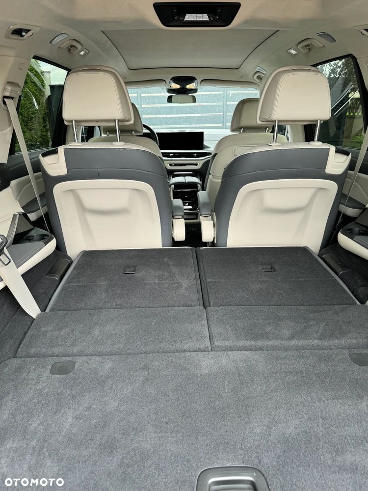 BMW X7 M60i xDrive - 19