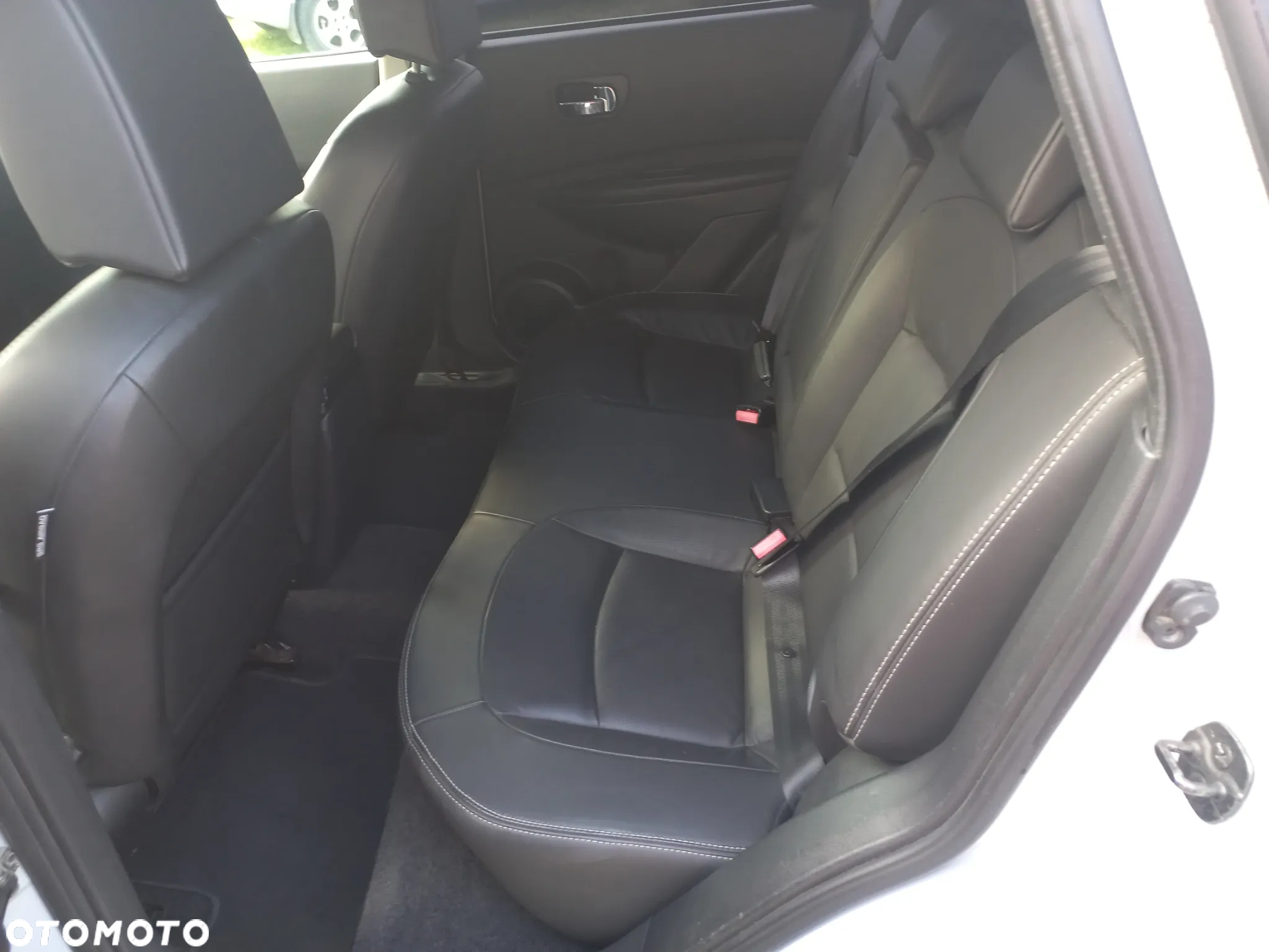 Nissan Qashqai - 10