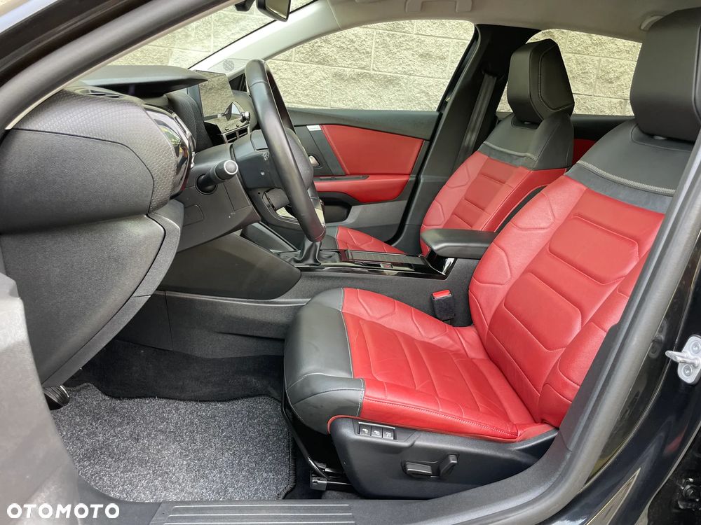 Citroën C4 PureTech 130 Stop&Start SHINE - 10