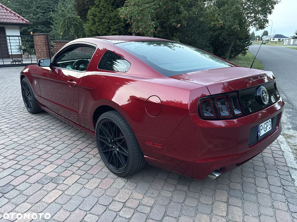 Ford Mustang - 3