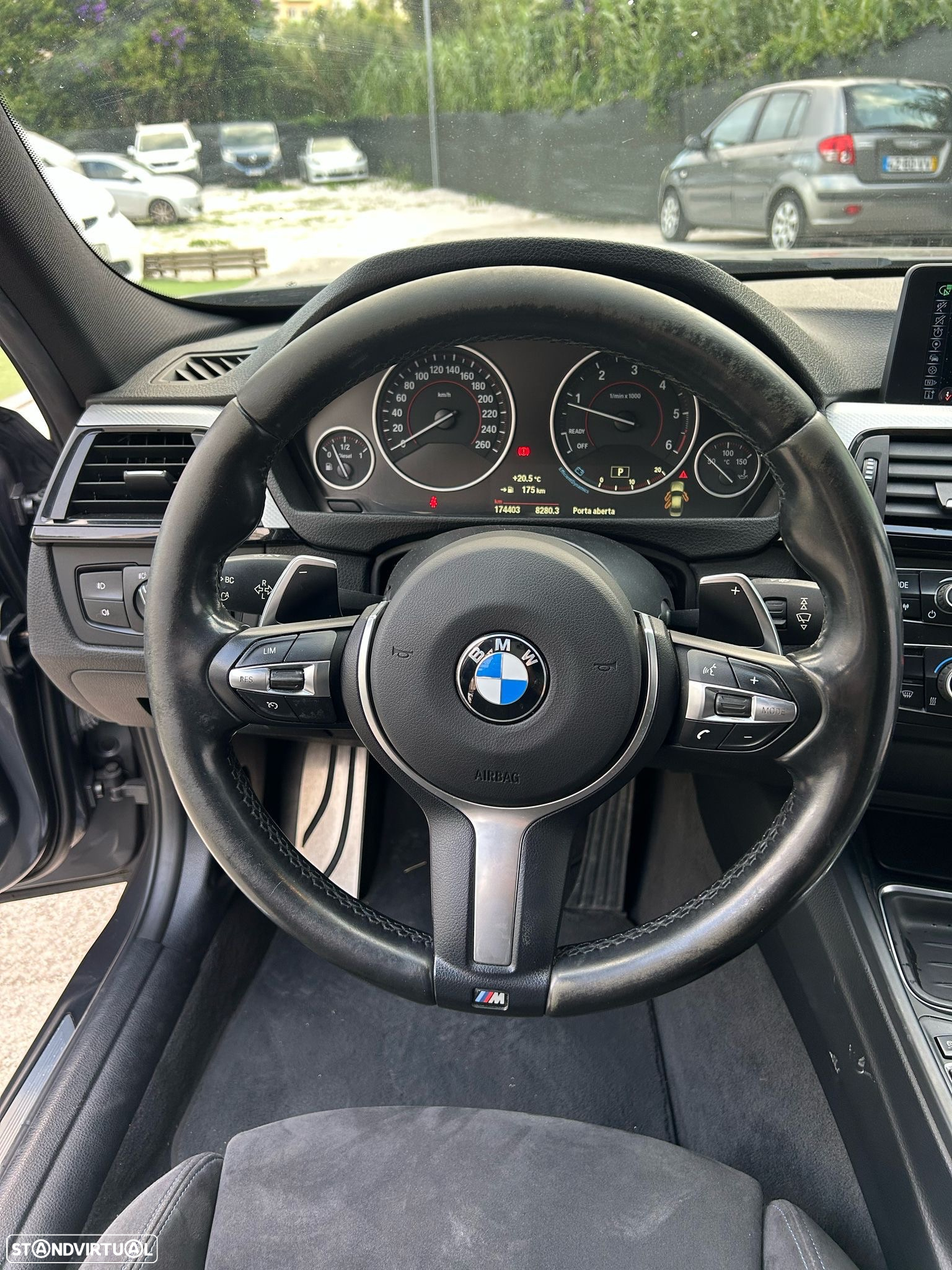 BMW 320 d Auto Pack M - 16