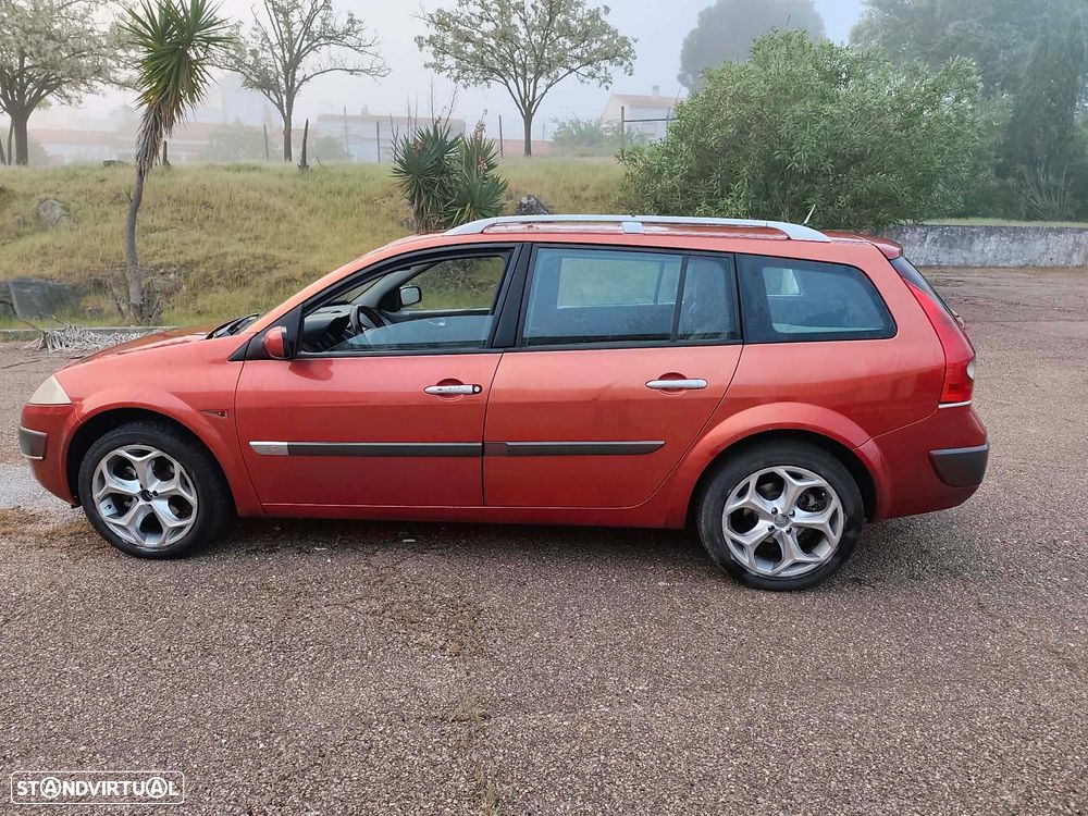 Renault Mégane Break ver-1-5-dci-l-dynamique - 4
